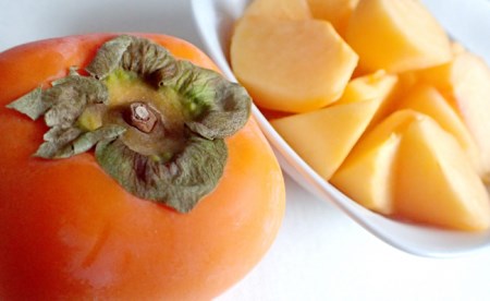 柿 【産直もぎたて】太秋柿（2kg）