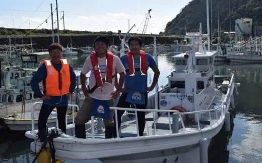 「深海王国」室戸からお届けする　グソクますく マスク 防災 健康 病気予防 感染症対策 かわいい 藍染め 職人技