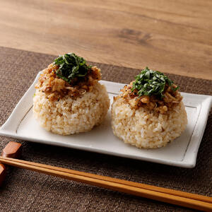 令和8年産 新米 コシヒカリ 玄米10kg（1袋） お米 健康食品 10000g 10キロ おこめ 米 ごはん こしひかり ブランド米 常温 国産 高知県 土佐清水市【R01736】