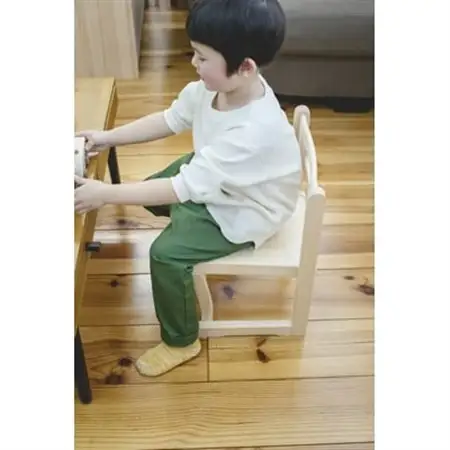 IKONIH Furniture スタッキングチェア　1脚【単品】_雑貨・日用品 椅子・チェア・ソファ 家具・インテリア _【1133881】