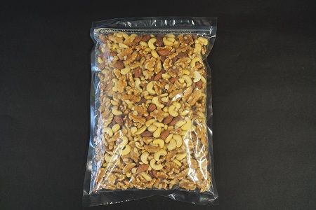 直火焙煎 無塩 素焼き ミックスナッツ チャック付き 1kg × 2袋 計 2kg アーモンド カシューナッツ 生くるみ 3種類 塩 油 不使用 食感 鉄分 食物繊維 バランス栄養食 健康志向 おやつ おつまみ シュクレナッツ nuts 愛知県 碧南市 送料無料 H059-161
