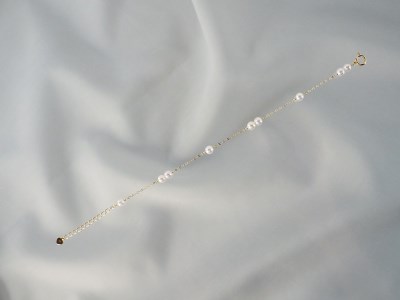 K18 イエローゴールド あこや真珠 ステーション パールブレスレット 　4.0-5.0ｍｍ 【No.67】