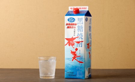【鹿児島徳之島】黒糖焼酎 奄美 1800ml×6本セット 25度 奄美酒類 紙パック 計10.8L