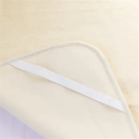 洗えるムートン調ウールシーツ　ムートン調ウール敷き毛布　シングルサイズ　100cm×205cm【1224013】