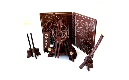 戦国武将兜 全39種より選択 武具・屏風付き 戦国武将兜【組立完成品】