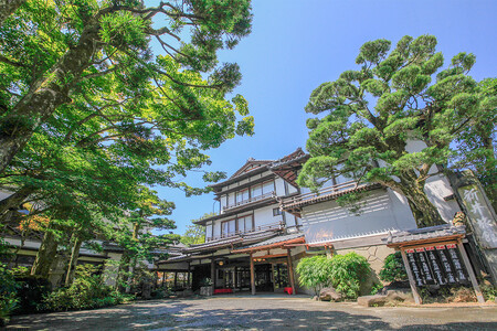 修善寺温泉【新井旅館】個室で休憩　昼食会席と日帰り入浴ペア券
