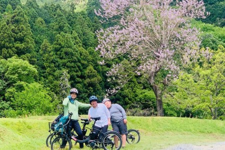 【電動アシスト自転車でラクラク！】ガイド付き観光サイクリングツアー（ペアチケット）＜サイクリングホリデー小川町＞【埼玉県小川町】