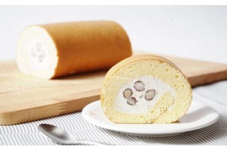 プレミアムロールケーキセット《丹波篠山黒豆・ゆず山椒》各1本 AP16 お菓子 おかし スイーツ お取り寄せ お取り寄せスイーツ お土産 洋菓子 食品 食べ物 ギフト プレゼント 贈り物 冷凍配送 冷凍食品