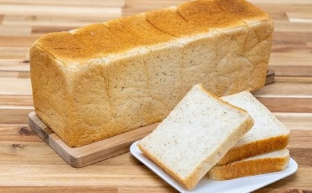 3回定期便 3ヵ月 全粒粉食パン（５枚入り×３袋）（アレルギー対応）【J00001】
