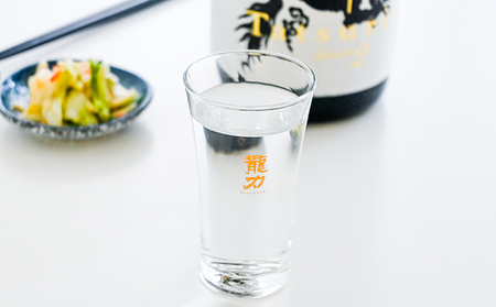 H-81【播州姫路の酒蔵・龍力】日本酒 純米吟醸『ドラゴン 黒 Episode2 』1800ml 