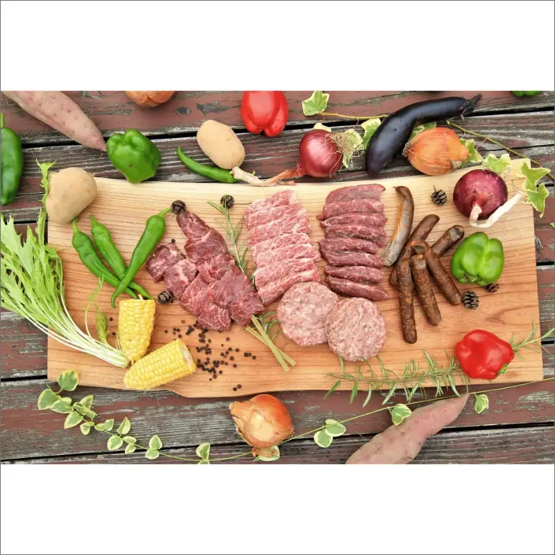 【BBQ セット】焼肉・牛肉バーグ・牛肉ソーセージ・牛串(2~3人前)キャンプ BBQ アウトドア