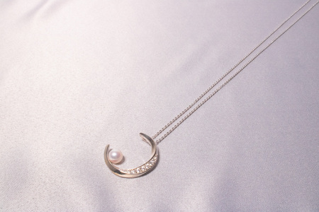 アコヤ真珠 6mm ペンダント シルバー アクセサリー 真珠 パール ネックレス 結婚式 入学式 卒業式 国産 誕生石 誕生日 記念日 カジュアル 普段使い 人気 かわいい おしゃれ 三重県 / akoya　月の舟ペンダント