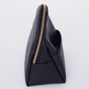 化粧ポーチ「sussu」 201.more black