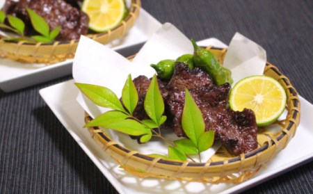 クジラ肉（ミンクまたはイワシ）のソテー・竜田揚げ用赤身【１級肉】４００ｇ（２００ｇ×２パック）