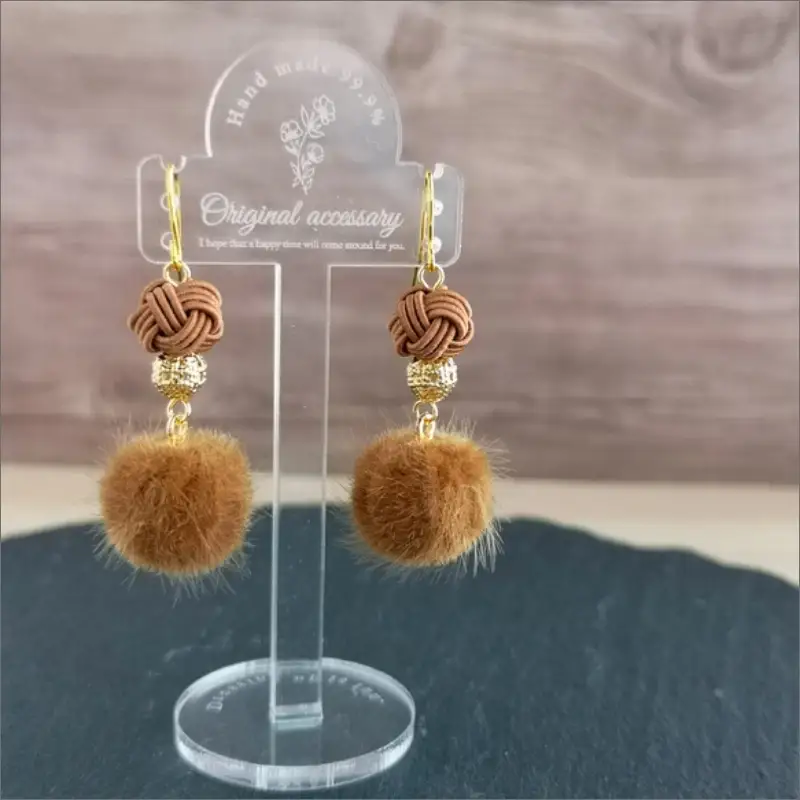 水引ピアス「ライトブラウン」花時ピアス