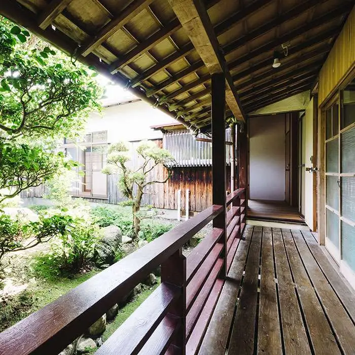 【 糸島 満喫 ！ 】 [1泊 2食 付 ] 1棟 まるまる 貸し切り 宿泊券 （最大8名まで） 《糸島》 【ゲストハウス糸結】 [AUE002]