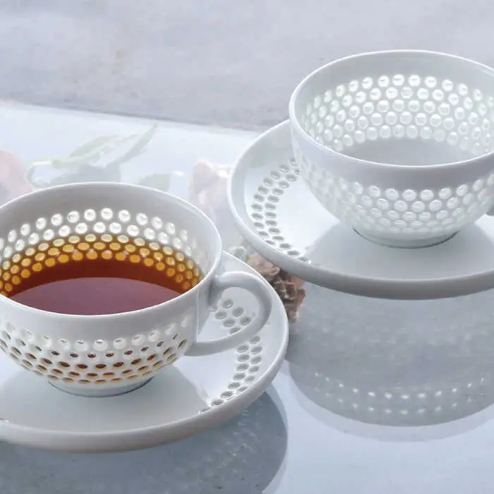 【波佐見焼】水晶プレミアム ティーカップ ソーサー 2客セット 食器 皿 【丹心窯】 [AB37]  波佐見焼