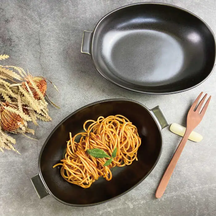 【波佐見焼】グラタン皿 大 黒マット 2枚セット カレー皿 パスタ皿 食器 皿 【和山】 [WB133]  波佐見焼