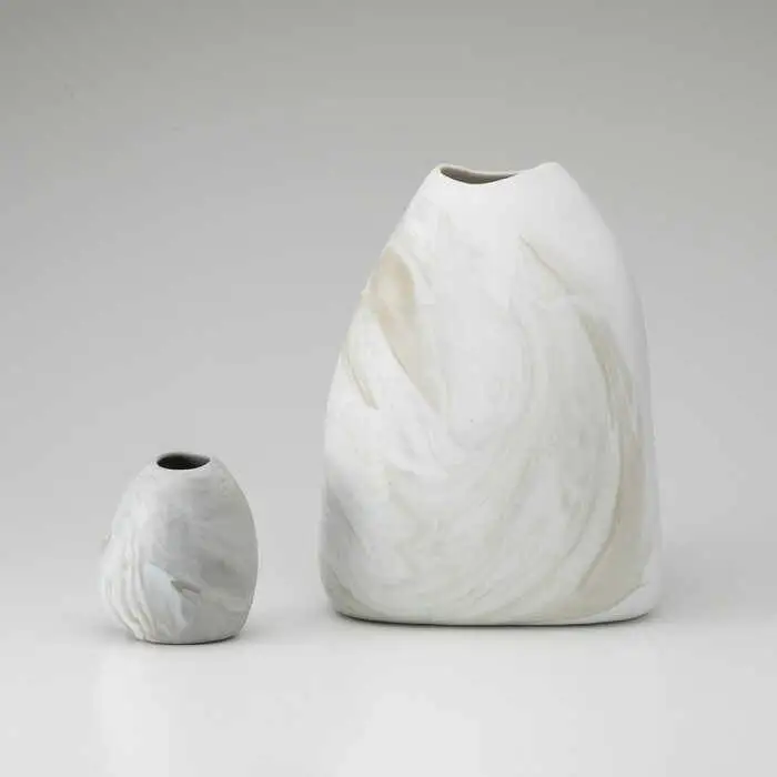 【美濃焼】likestone フラワーベースセット（ホワイト）【芳泉窯】【TOKI MINOYAKI返礼品】インテリア 雑貨 花瓶 花器 一輪挿し 大理石調 陶器 土物 白 ホワイト シンプル おしゃれ 送料無料 [MBQ005]