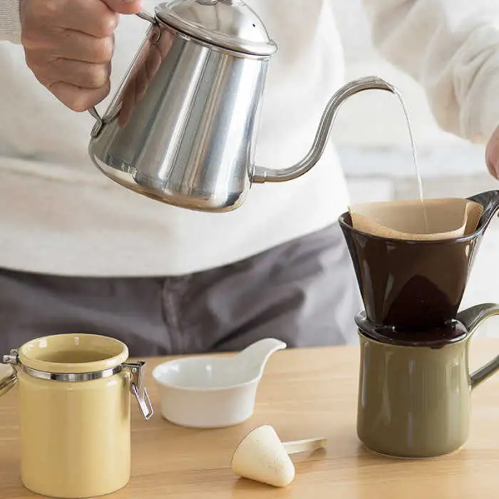 【美濃焼】ドリップコーヒーセット ダブル ヒヤシンス【ZERO JAPAN】食器 コーヒーカップ キャニスター ドリッパー マグカップ ティーカップ ティーセット コーヒー豆 珈琲 保存容器 ペア 夫婦 カップル パートナー ホワイト パープル 白 紫 おしゃれ ギフト プレゼント 贈り物 送料無料 [MBR106]