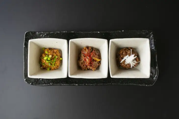 【30営業日以内配送】山形牛そぼろ・しぐれ煮と山形豚そぼろ 惣菜3種セット 【厳選素材のみ】　012-D-YL003