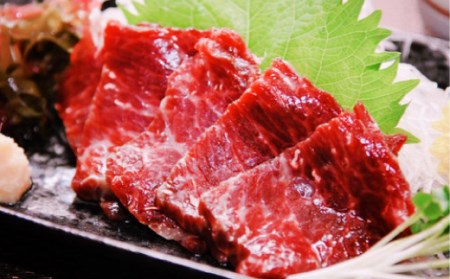 鯨肉　8種詰め合わせセット（計780g） 和歌山県太地町 くじら クジラ 鯨 刺身 赤肉 竜田揚げ ベーコン【jyu005】