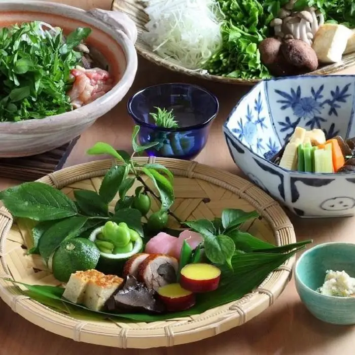 由布院玉の湯ペア宿泊券（１泊２食付き）【GW、お盆、年末年始等ご利用不可日有】