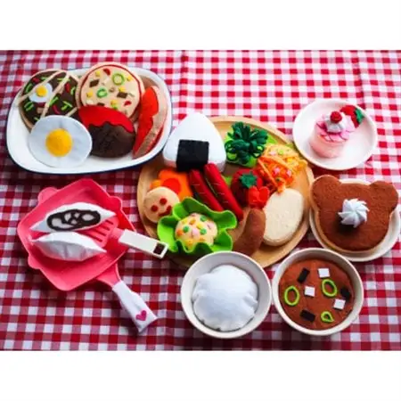 レストランや食事ままごとができるフェルトおもちゃ(フライパン料理