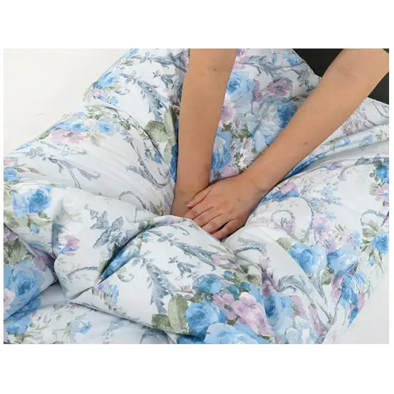 羽毛布団 掛け布団 シングル 立体キルト ブルー花柄 羽毛布団【ダウン90% 1.2kg】