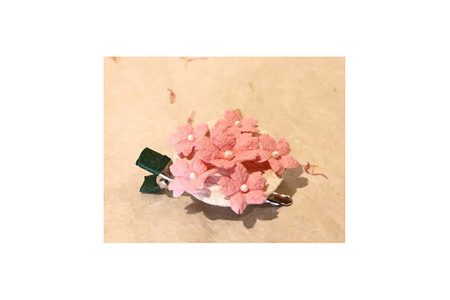 しらたか人形（花笠）＆ブローチ