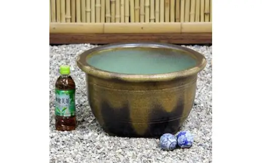 信楽焼 13号窯肌クシ目水鉢 睡蓮鉢 メダカ鉢 (168575-40037418)
