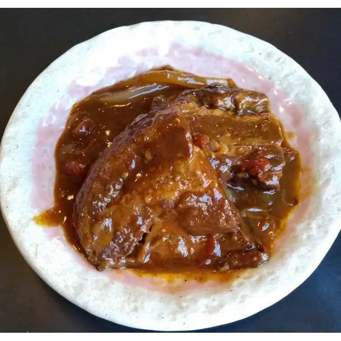 チャイニーズダイニング呵呵　名物　豚の角煮（醤油）2パック、（カレー）2パック