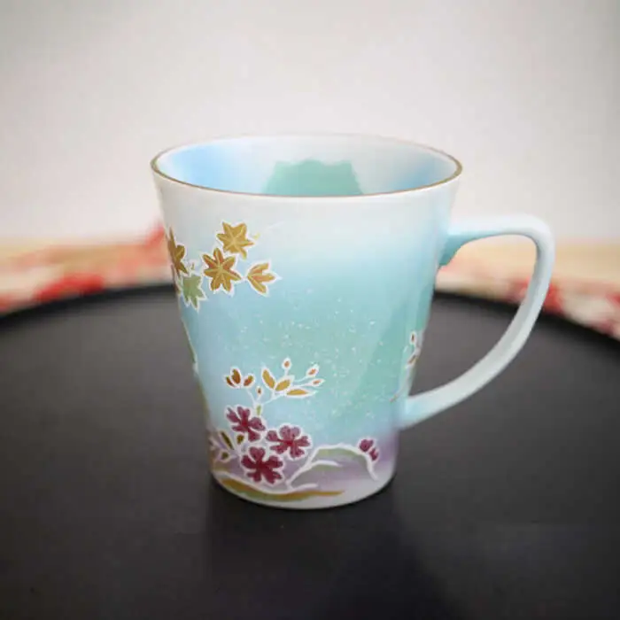 【波佐見焼】赤富士 あけぼのプレミアム マグカップ スカイブルー 食器 皿 【葉山窯】 [KF02] 波佐見焼 食器 敬老の日