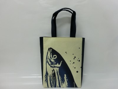 焼津 鰹・かつお たて型 バッグと 焼津 巾着 (a10-829)