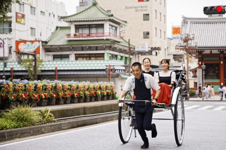 浅草人力車の一番の老舗！浅草観光人力車乗車チケット【２名様６０分コース】_0046-002-T03