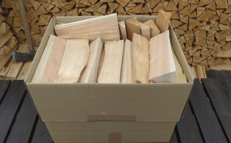薪 針葉樹 アウトドア キャンプ 焚き火 薪【約17kg 25cm】