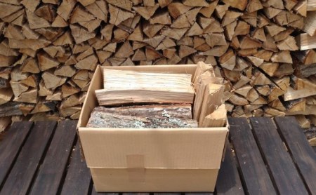 薪 広葉樹ナラ 中割り キャンプ 焚き火 薪【約13kg 30cm】