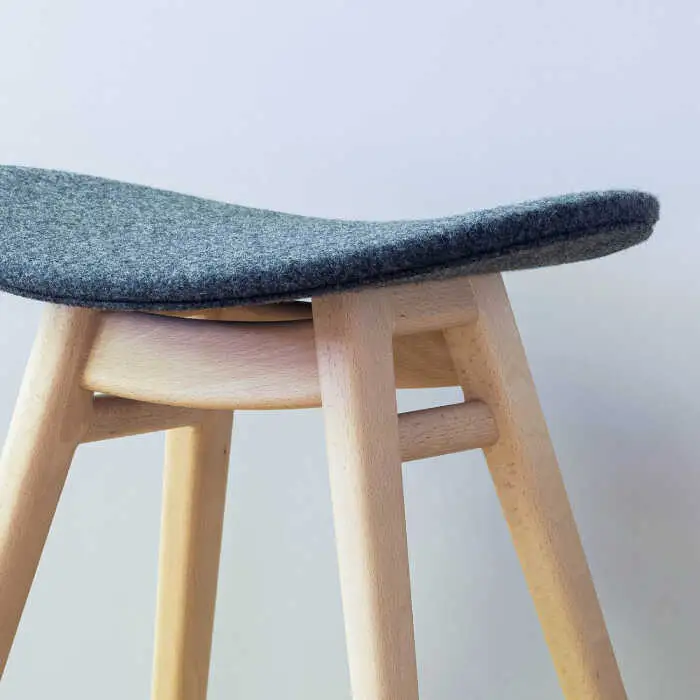 nomade stool 〈 Beech × Grey 〉 糸島市 / nomade design [AIF008]
