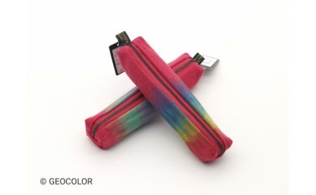 八幡平GEOCOLOR ペンケース（暖色系）【どれが届くかお楽しみ】 ／ 地熱染め 筆記具 筆記用具 大人 小物入れ 筆箱 ふでばこ ポーチ 筆入れ 手絞り 手染め 染物 染め物 お土産 ご当地 人気 おすすめ 色おまかせ 小物ケース 小物入れ ジオカラー