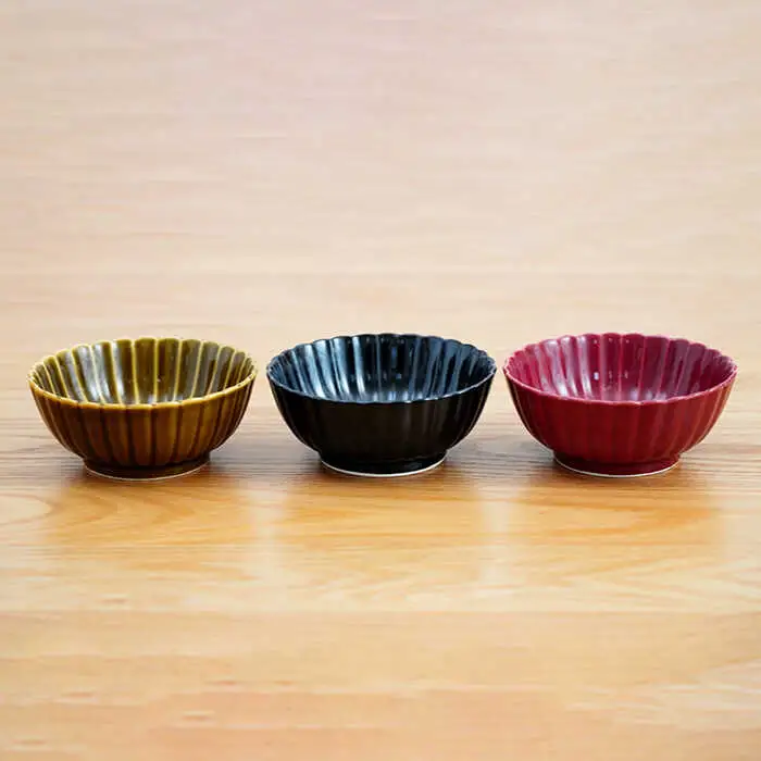 【波佐見焼】花しのぎ 小鉢 （鶯茶・墨・紅） 3点セット 食器 皿 【団陶器】 [PB102] 波佐見焼