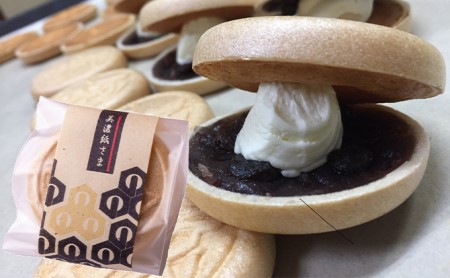 美濃紙さま（15個入） 焼き菓子 スイーツ 和菓子 洋菓子 融合 お茶菓子 おやつ 食後 別腹 最中 レーズンバターサンド 地酒 百春 隠し味 新食感 上品 おもてなし お土産 