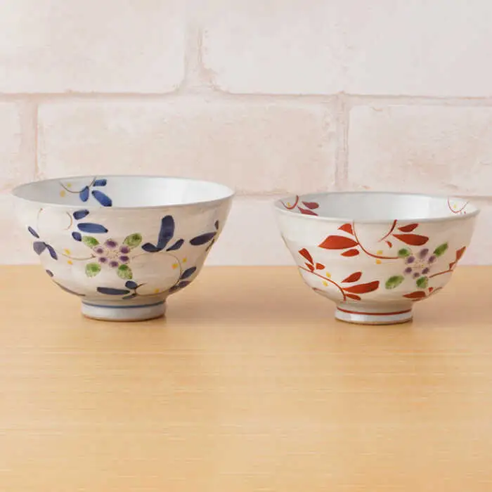 【波佐見焼】唐草小花 茶碗・コップ（青大・赤小）セット 食器 皿 【陶もと】 [PE30]  波佐見焼