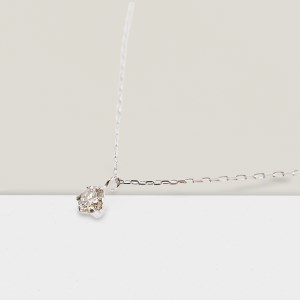 １０金 ホワイトゴールド製 １粒 ダイヤモンド 0.08ct プチネックレス 【1449550】