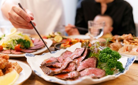 香川県産黒毛和牛　讃岐オリーブ牛　ローストビーフ お肉 牛肉 加工食品 自家製ソース 小分け 専門店 