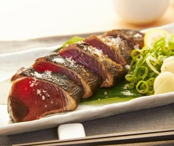 藁焼きかつおのたたき 大サイズ１節（約400g～500g）ポン酢１本付セット 【R01410】