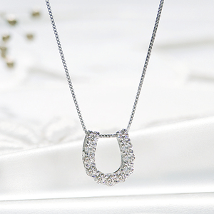 Pt ダイヤ馬蹄0.20ct　PN　325714