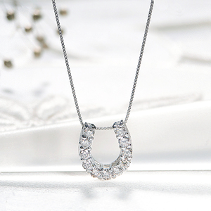 Pt ダイヤ馬蹄0.30ct　PN　325717