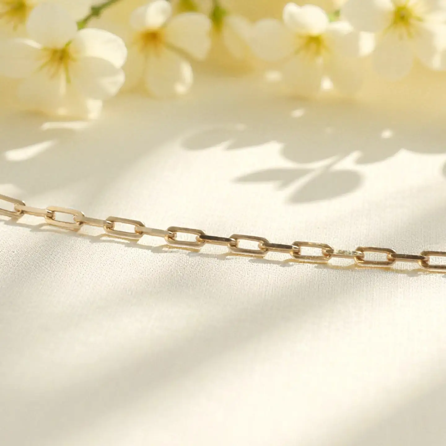 18金イエローゴールド 長小豆チェーンネックレス 43cm 優美な贅沢 大人ジュエリー[AM008] / SN1001-K18