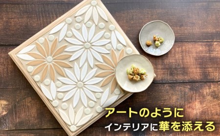 美濃焼タイル デザインシート「オアーゼ」ホワイト×オレンジ（裏ネット貼り）【丸万商会】 タイル 美濃焼 焼き物 DIY シート インテリア エクステリア 屋内 屋外 [TCB006]