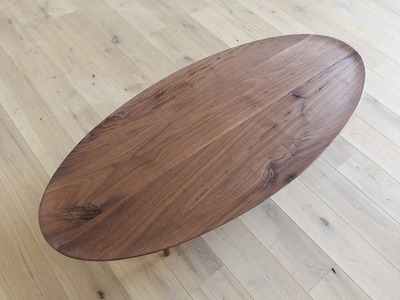 BORDO Oval Table 105 walnut